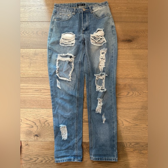 ⭐️ Nasty Gal Distressed Jeans - Picture 2 of 5